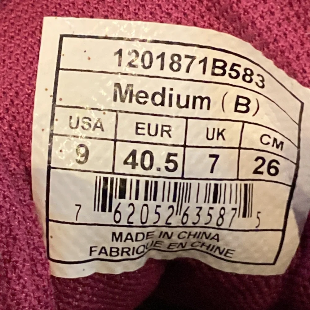 Brooks Fusion Womens Heritage shoe size 9